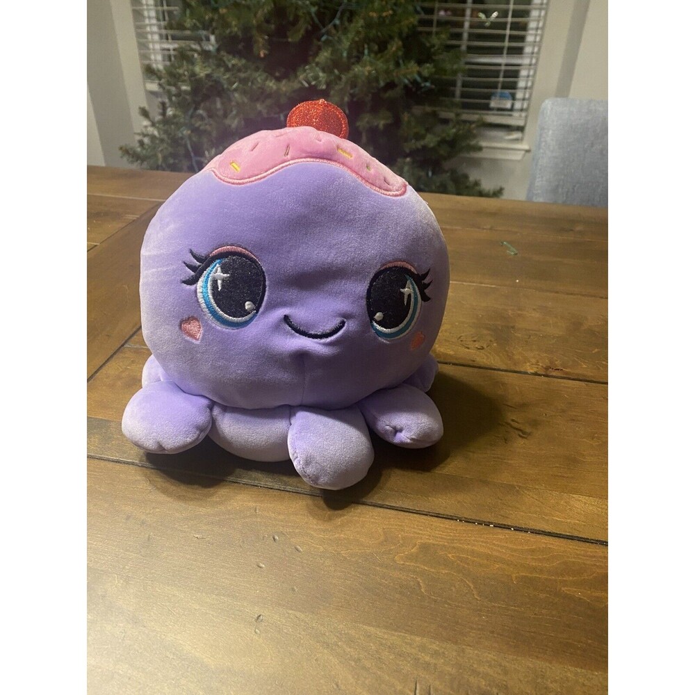 Octopus Purple Round Super Soft Plush Valentines Hug Fun  7 In.